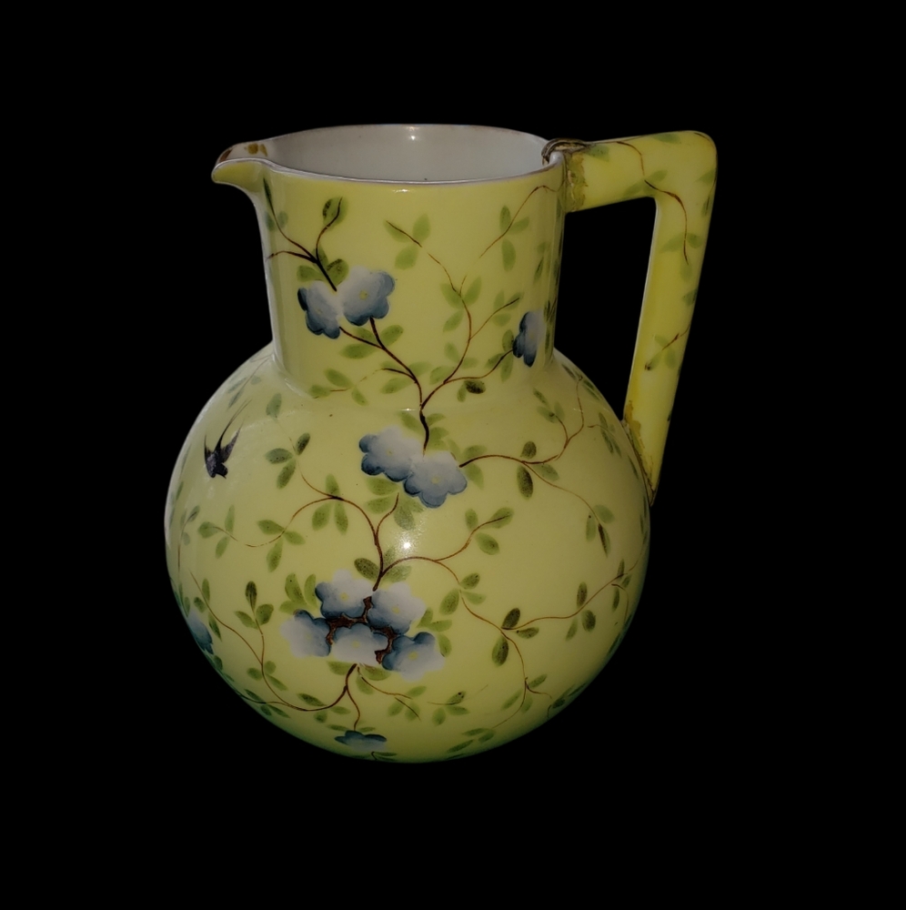 ES Erdmann Schlegelmilch Swallow Floral Victorian Pitcher